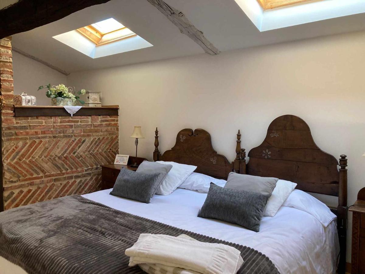 Casa Parejas La Casa De Quintanilla 1 Pensionat Quintanilla las Torres Eksteriør billede